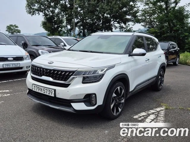 Kia Seltos 2020 Белый из Кореи