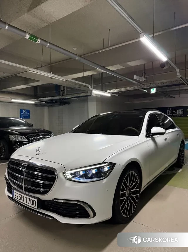 Mercedes-Benz S-Class W223 2025 Белый из Кореи