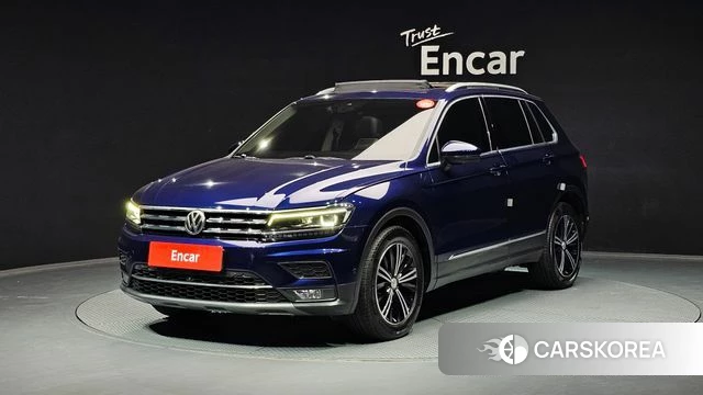 Volkswagen Tiguan second Generation 2018 Синий из Кореи