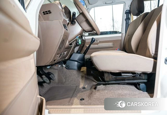 Toyota Land Cruiser 70 Series 2024 Белый из Китая