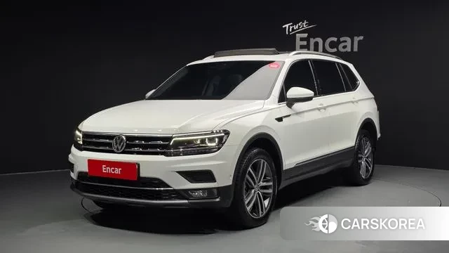 Volkswagen Tiguan Allspace 2020 Белый из Кореи