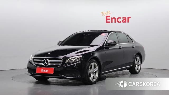 Mercedes-Benz E-Class W213 2018 Черный из Кореи