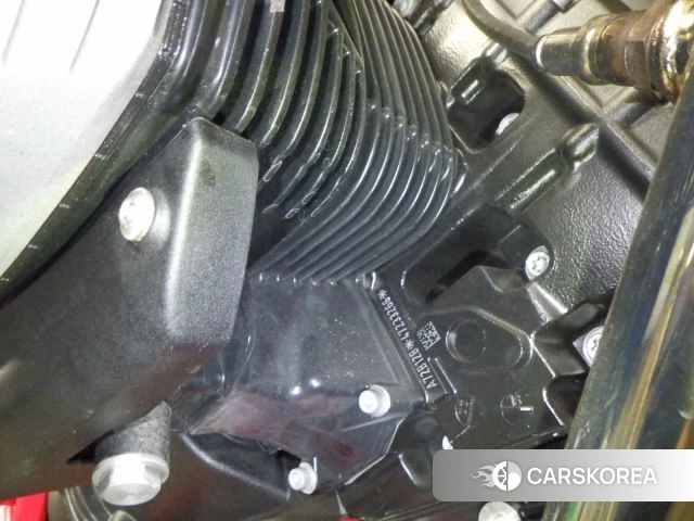 Engine photo