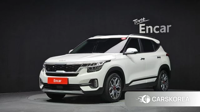 Kia Seltos 2022 Белый из Кореи