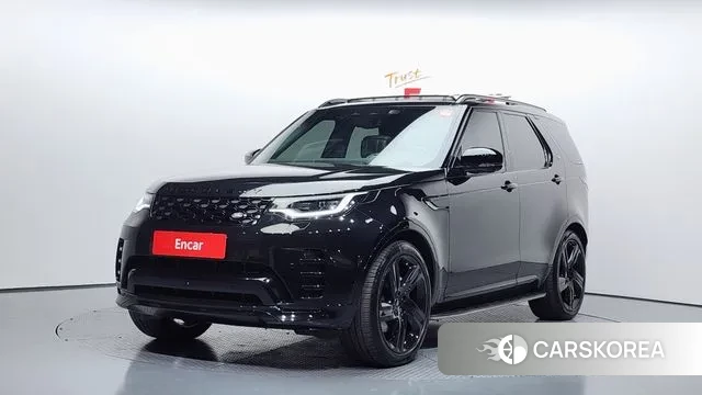 Land Rover Discovery 5 2023 Черный из Кореи