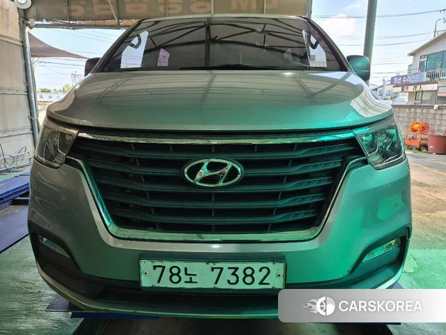 Hyundai The New Grand Starex 2019 Серебряный из Кореи