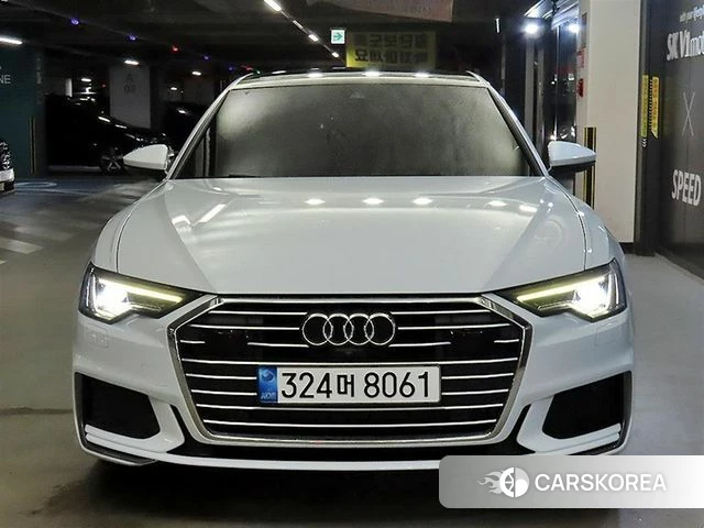 Audi A6 (C8) 2021 Белый из Кореи