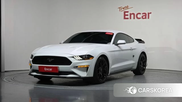 Ford Mustang 2023 Белый из Кореи