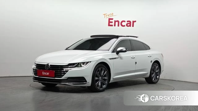 Volkswagen Arteon 2020 Белый из Кореи