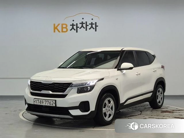 Kia Seltos 2022 Белый из Кореи