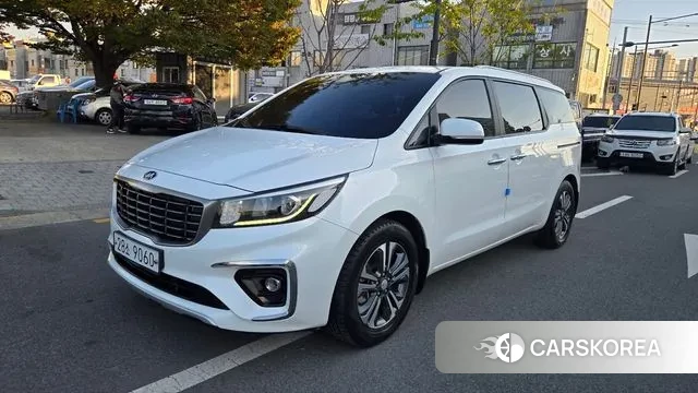 Kia The New Carnival 2018 Белый из Кореи