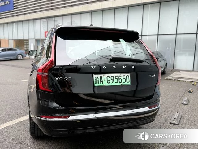 Volvo XC90 PHEV 2025 Черный из Китая
