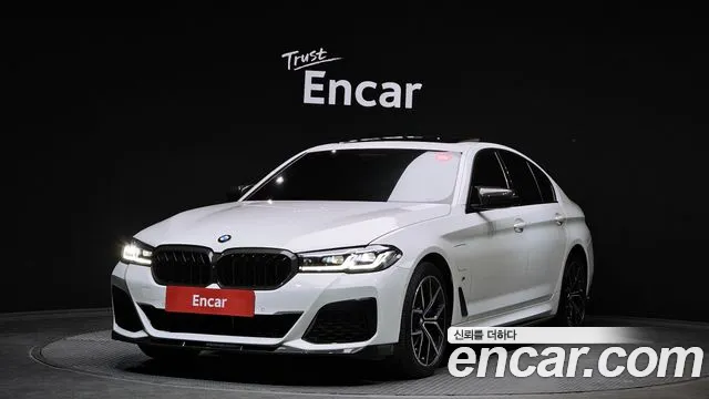 BMW 5 Series (G30) 2021 Белый из Кореи