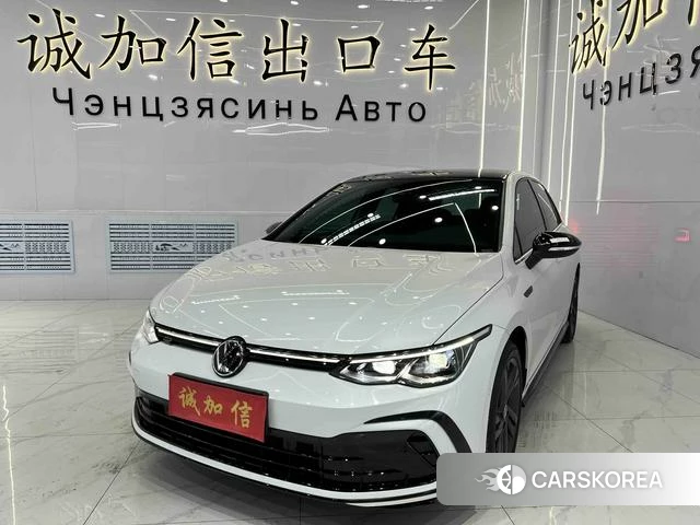 Volkswagen Golf 2024 Белый из Китая