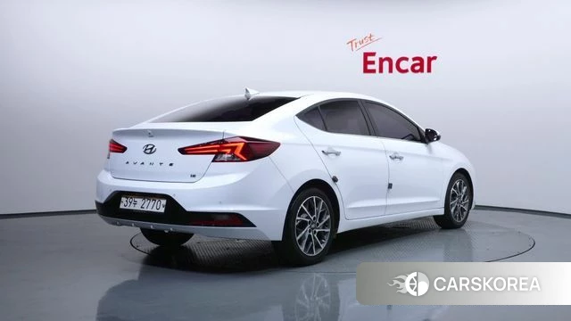 Hyundai The New Avante AD 2018 Белый из Кореи