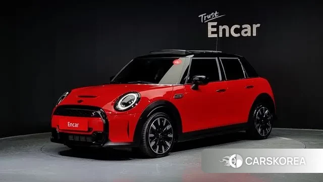 Mini Cooper S 2022 Красный из Кореи