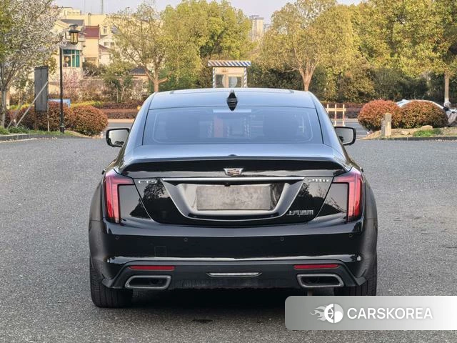 Cadillac CT5 2025 Черный из Китая