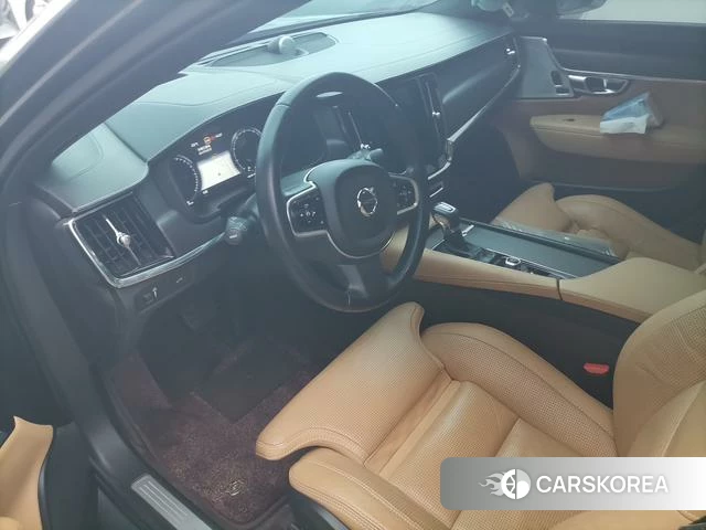 Volvo V90 2019 Серебристо-серый из Китая