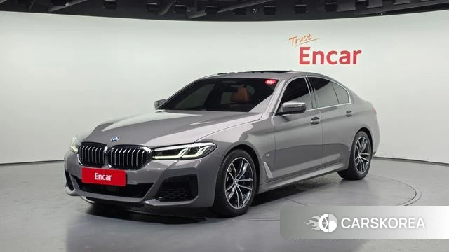 BMW 5 Series (G30) 2021 Серый из Кореи
