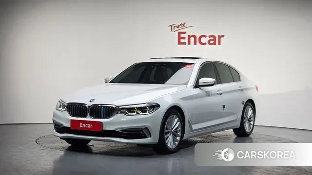 BMW 5 Series (G30) 2020 Белый из Кореи