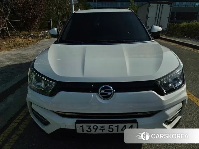 Ssangyong Tivoli Armor 2018 Жемчужный цвет из Кореи