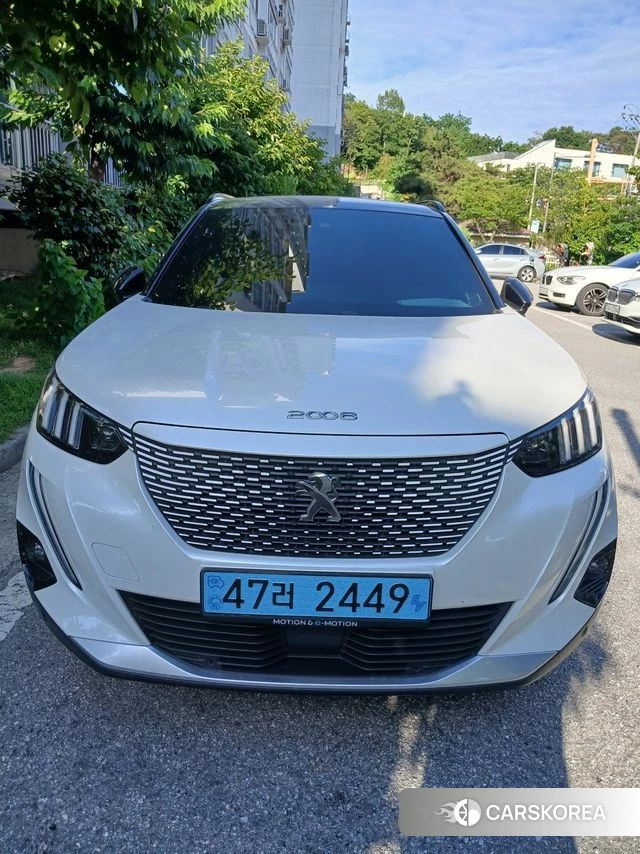 Peugeot e-2008 second generation 2021 Белый из Кореи