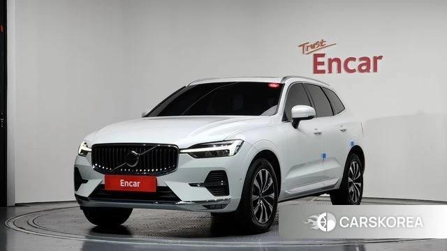 Volvo XC60 second Generation 2024 Белый из Кореи