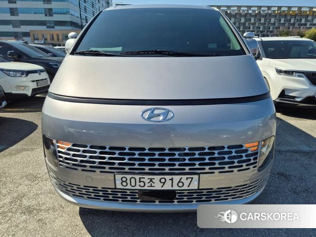 Hyundai Staria 2024 Серебристо-серый из Кореи