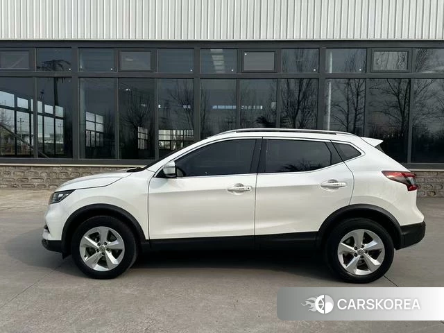 Nissan Qashqai 2021 Белый из Китая