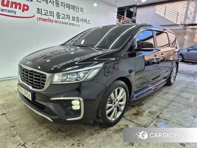 Kia The New Carnival 2019 Черный из Кореи