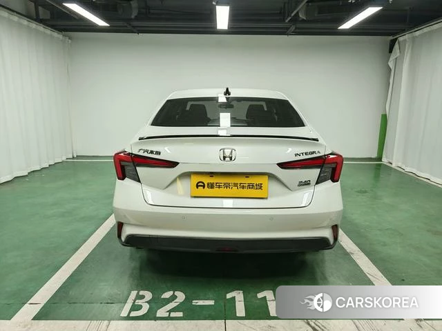 Honda Style 2024 Белый из Китая