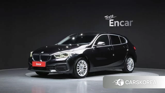 BMW 1 Series (F40) 2021 Черный из Кореи