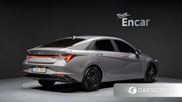 Hyundai Avante Hybrid (CN7) 2021 Серый из Кореи