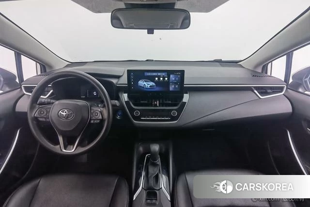 Toyota Corolla 2024 Белый из Китая