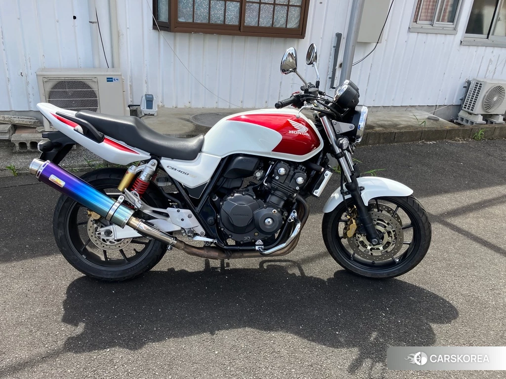 Проданный Honda CB400SF 2015 из Японии, фото 2