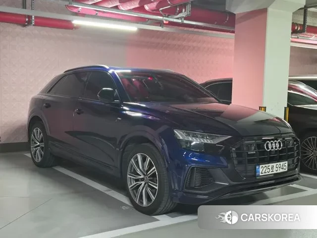 Audi Q8 (4M) 2021 Синий из Кореи