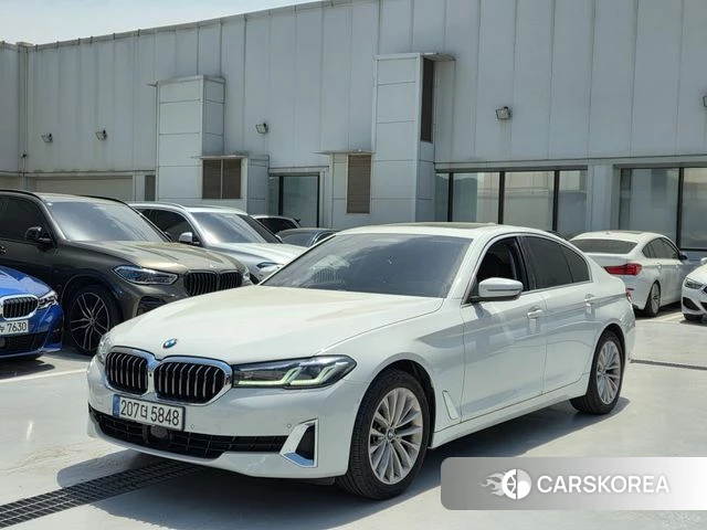 BMW 5 Series (G30) 2021 Белый из Кореи