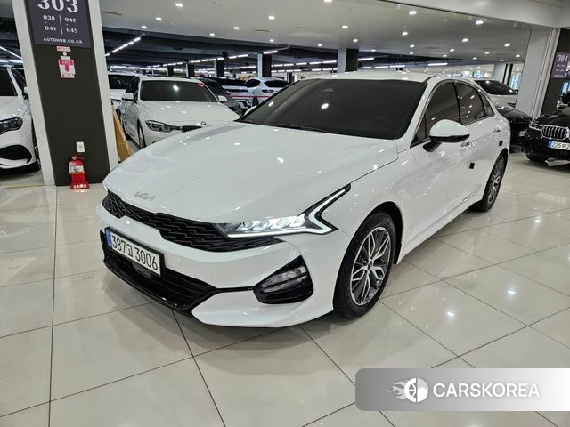 Kia K5 3rd generation 2022 Белый из Кореи