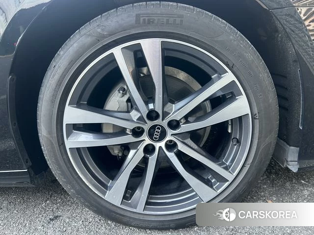 Audi A6L 2024 Черный из Китая