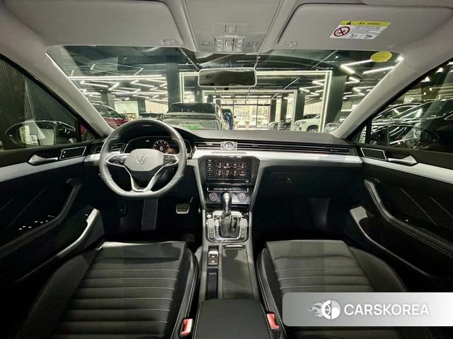 Volkswagen Magotan 2025 Черный из Китая