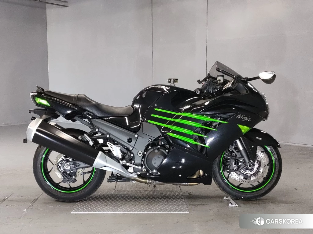 Проданный Kawasaki ZX-14R NINJA 2012 из Японии, фото 2