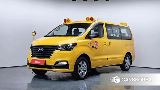 Hyundai The New Grand Starex 2018 Желтый из Кореи