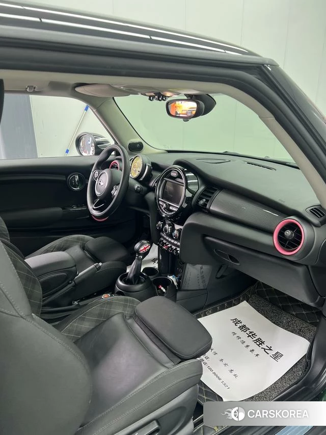 MINI MINI 2018 Зеленый из Китая