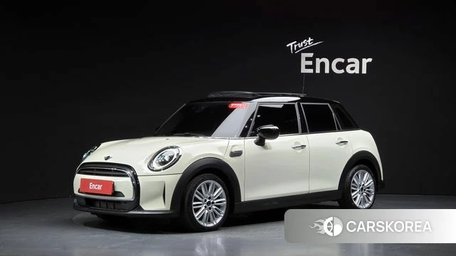 Mini Cooper 2022 Жемчужный цвет из Кореи