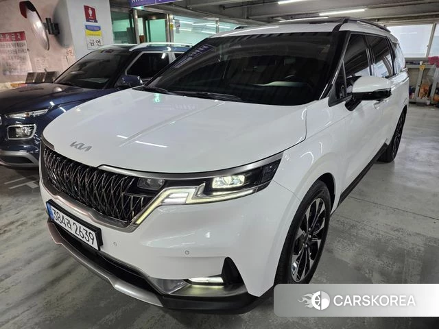 Kia Carnival 4th generation 2022 Белый из Кореи