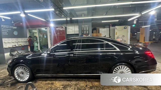 Mercedes-Benz S-Class W222 2019 Черный из Кореи