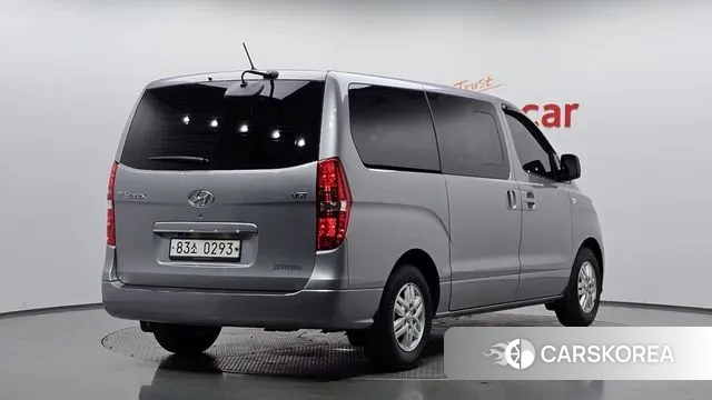 Hyundai The New Grand Starex 2018 Серебряный из Кореи