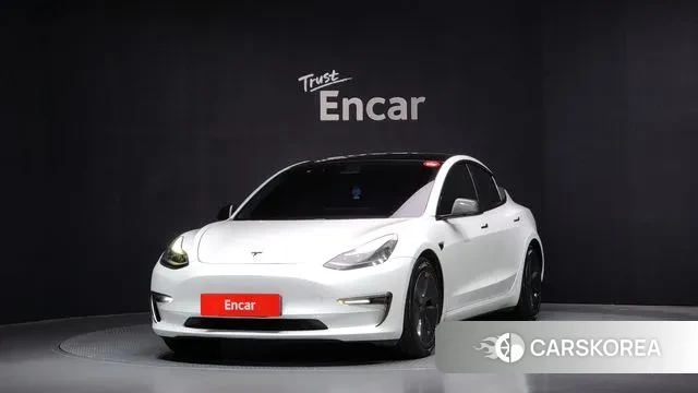 Tesla Model 3 2021 Белый из Кореи