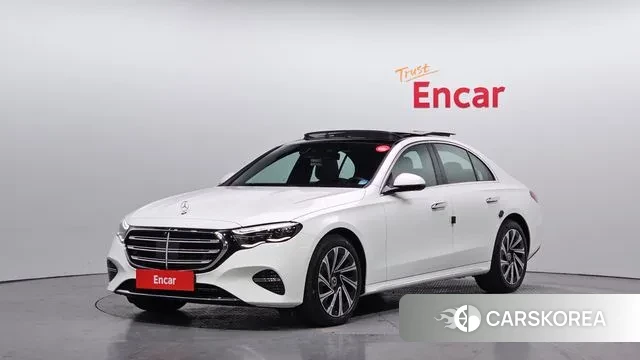 Mercedes-Benz E-Class W214 2025 Белый из Кореи