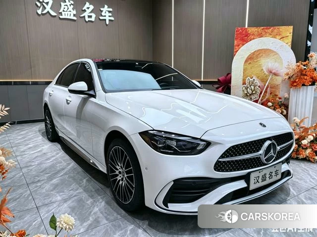 Mercedes-Benz Class C 2022 Белый из Китая